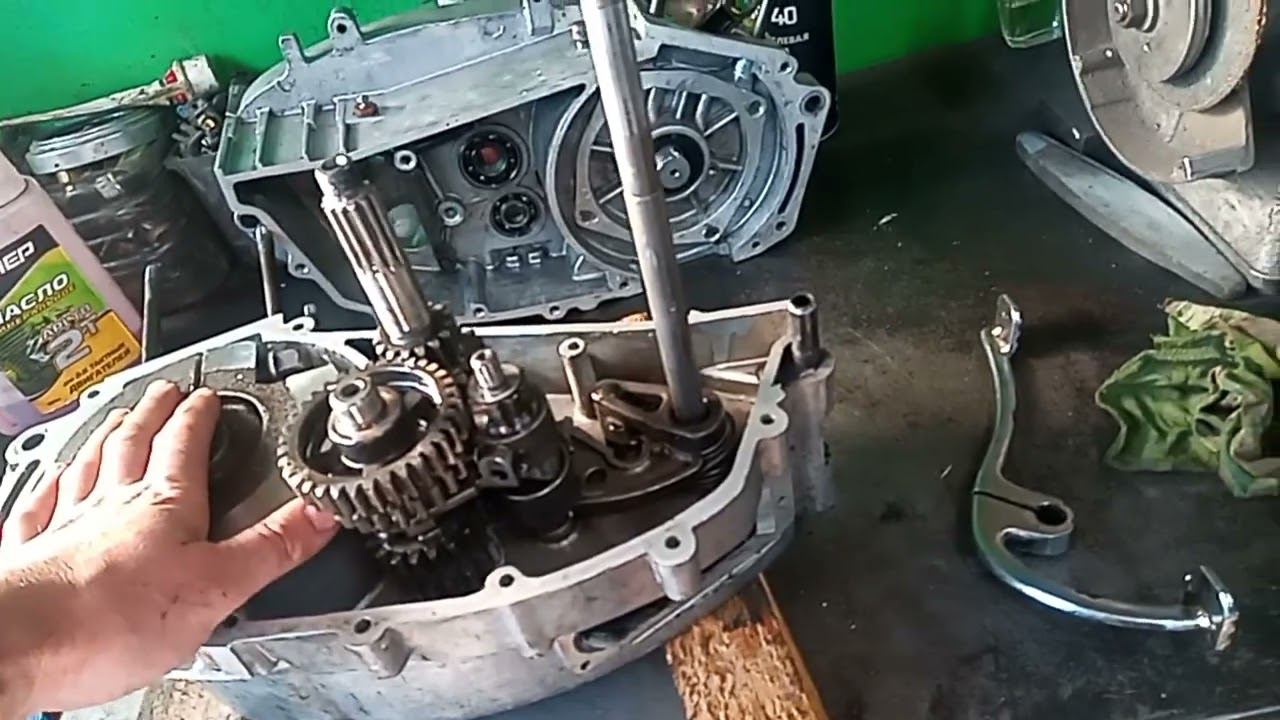 Ремонт проблемного движка ИЖ Юпитер 5 смотреть онлайн