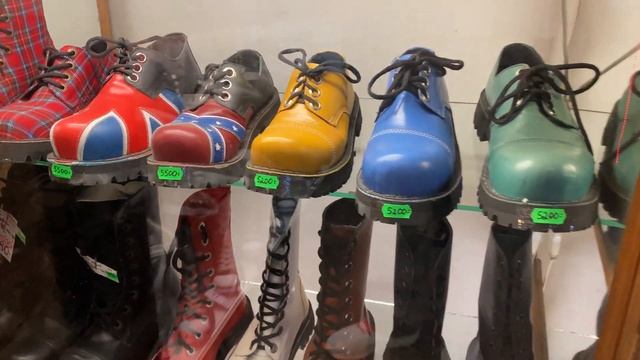 Рок-магазин Castle Rock (Россия, Санкт-Петербург) смотреть онлайн