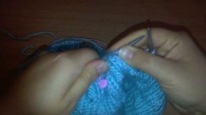 Вязание спицами кофты с круглой кокеткой и узором "шишечки".