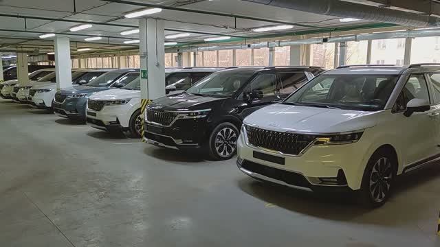 НОВЫЕ KIA CARNIVAL/КИА КАРНИВАЛЫ 2022 г.в., 2,2 турбодизель, 7-ми и 9-ти местные, метро Алексеевская смотреть онлайн