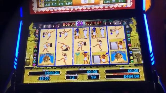 Pharaoh's Fortune Deluxe Bonus with loads of re-triggers! смотреть онлайн
