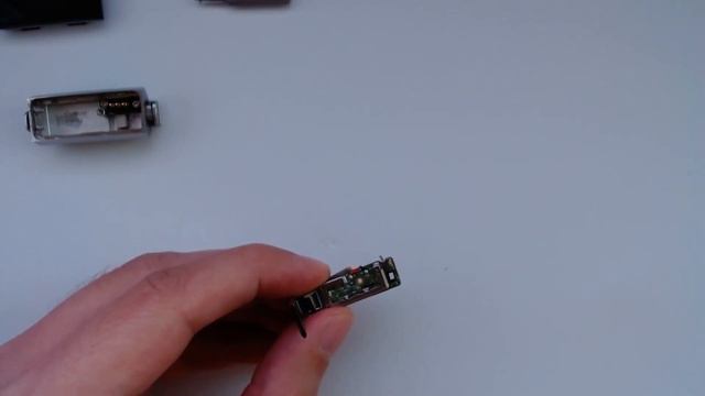 How to replace the battery on a Fitbit Alta смотреть онлайн