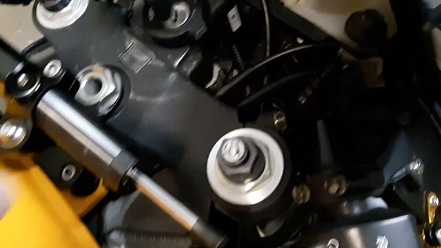 Демпфер руля для мотоцикла