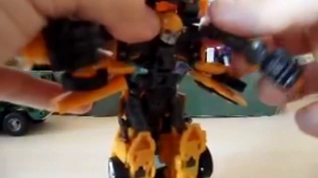 #TransToysReview ОБЗОР на Bumblebee Deluxe  от Hasbro ТРАНСФОРМЕРЫ ИГРУШКИ Transformers Toys Review