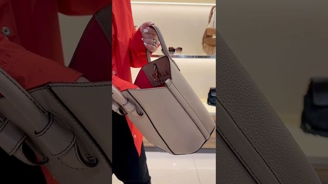 Новая коллекция Furla в бутике Fashion Plaza. Доставка по России: 8 (3466) 29-00-98 смотреть онлайн