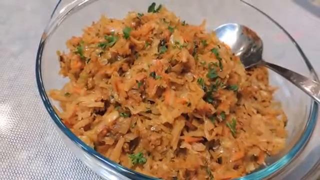 ТУШЁНАЯ КАПУСТА, Вкусный Гарнир и Обалденная Начинка для Пирожков, Пирогов и Вареников.( Filling ) смотреть онлайн