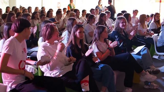 Закрытие Всероссийской профильной смены лидеров «Бренд личности» в ВДЦ «Смена» смотреть онлайн