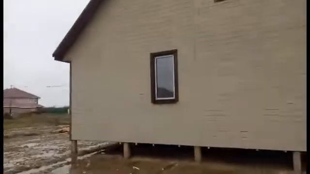 Закончено строительство дома с мансардой по каркасно-щитовой технологии смотреть онлайн
