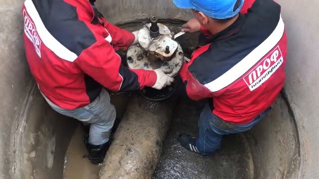 Работы по врезке под давлением в магистральный водопровод в г. Балабаново. 2016 г. смотреть онлайн