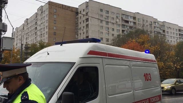 ДТП на улице Декабристов дом 3 08.10.2016 в Отрадное смотреть онлайн