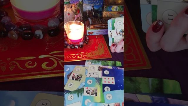 Послание Духов вашего Рода ?#тароонлайн #гадание #таролог #раскладтаро #ленорманрасклады #tarot смотреть онлайн