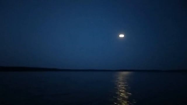 Озеро Святое, ночь, обкатка TOYAMA 2 6 л с