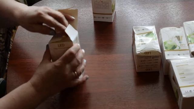 Посылка из Китая .Лампы дневного цвета. смотреть онлайн