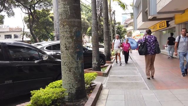 First Impressions visiting Bucaramanga Colombia смотреть онлайн
