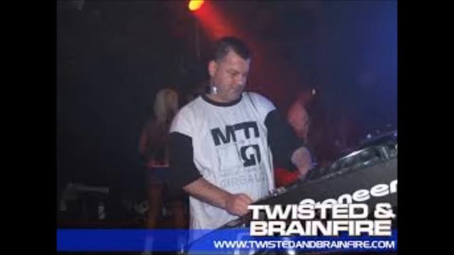 Bass Generator The Lurrve Special 1994 смотреть онлайн