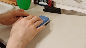 Заточка кухонных ножей на водном камне Royal Kuchen из Магнита.