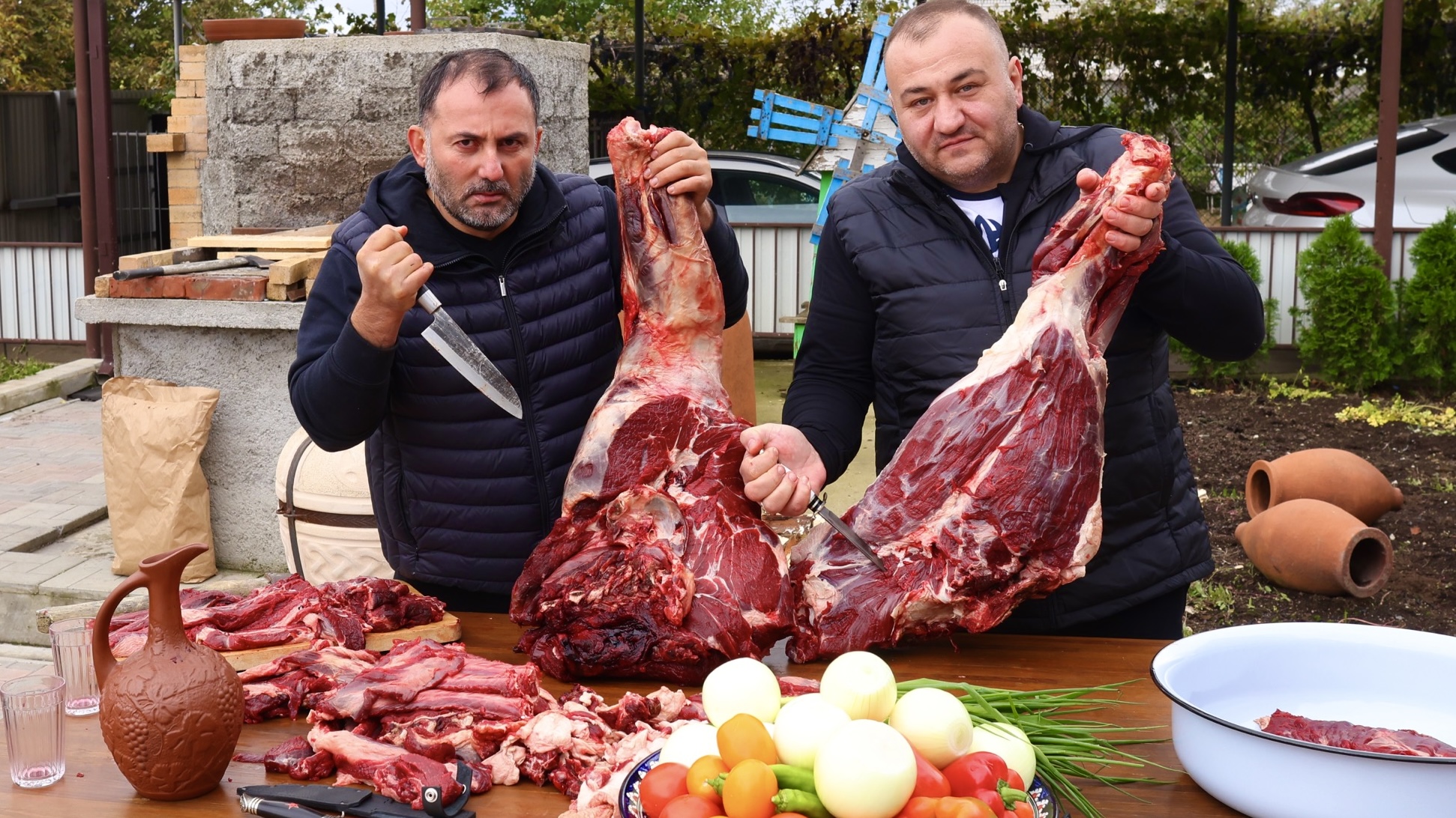 ШАШЛЫК из МЕДВЕДЯ. МЯСО МЕДВЕДЯ на МАНГАЛЕ. смотреть онлайн