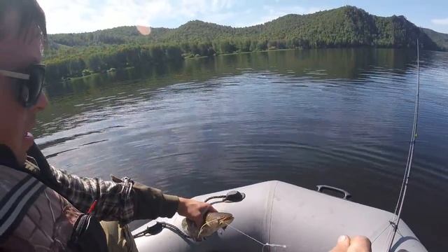 Рыбалка На Юмагузинском Водохранилище. Двое Суток. Лещ И Сомик смотреть онлайн