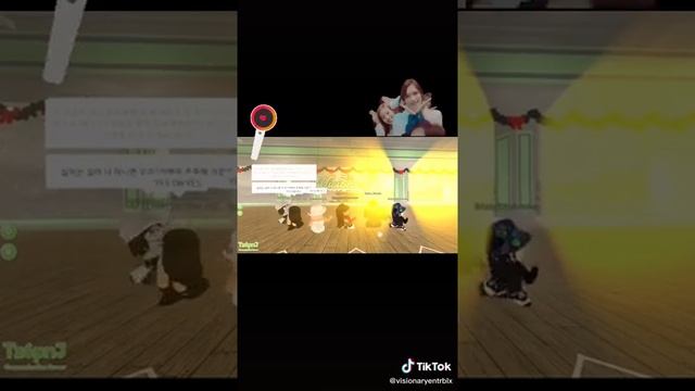 Game and group in bio!! #twice #kpop #dance #roblox #trend #visionary #shorts смотреть онлайн
