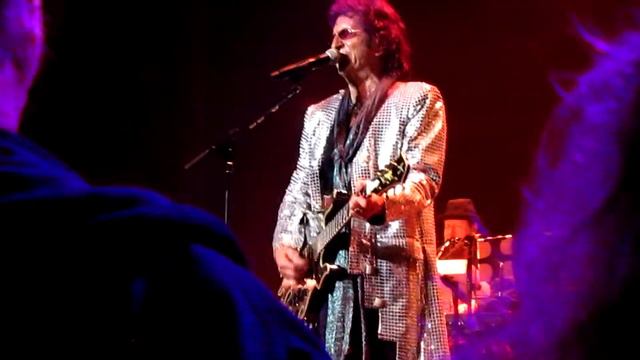 Clip of "Eye of the Tiger" (Live 2019) - Ides of March смотреть онлайн