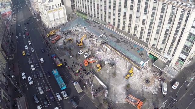 Снос ТЦ "Пирамида" смотреть онлайн