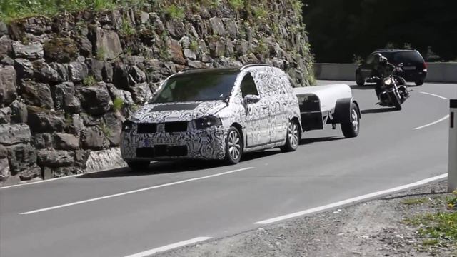 Volkswagen Touran: Video Spia смотреть онлайн