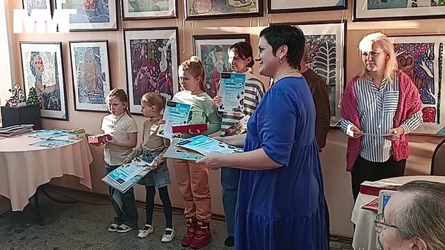 Новогодняя выставка в Художественной школе смотреть онлайн