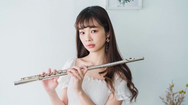『早安，おはよう』(GOOD MORNING)｜Lily Flute Original Song ＆ Instrumental Backing & Portrait Photos смотреть онлайн