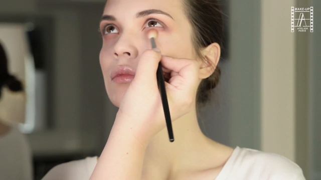 Мастер-класс по визажу Monotone от Make-Up Atelier Paris смотреть онлайн