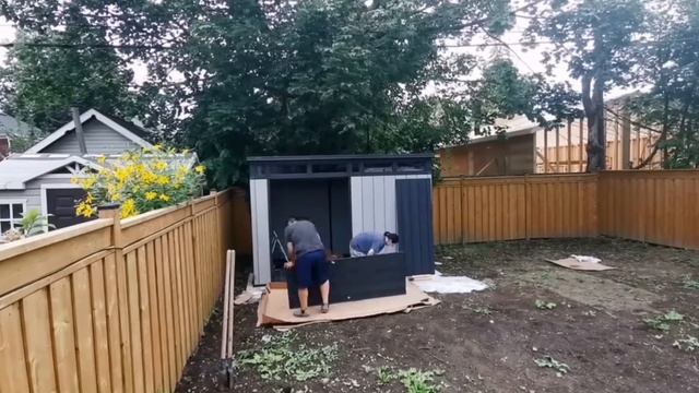 Keter ARTISAN 117 7X11 from Costco смотреть онлайн