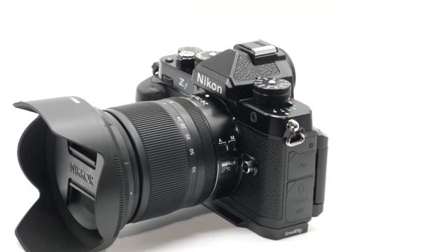 The Nikon Zf : Retro skeleton with modern organs смотреть онлайн