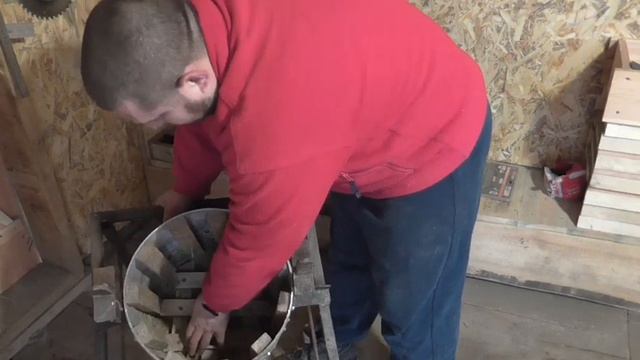 Как сделать пресс для отжима воска обзор!!!