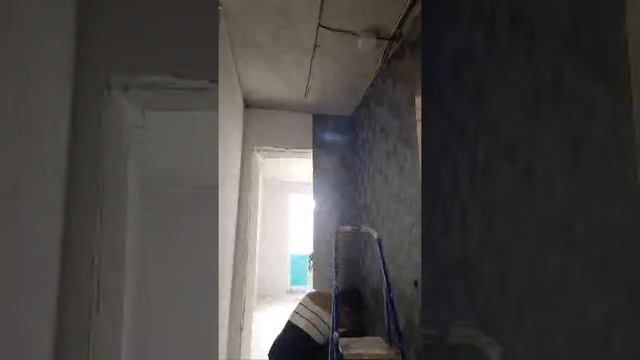 Флизелиновые обои Как клеится смотреть онлайн