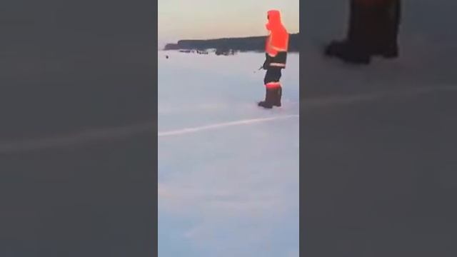 Ловля судака зимой на Обском водохранилище смотреть онлайн