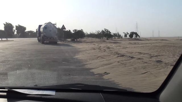 Trip to madinat zayed, uae смотреть онлайн