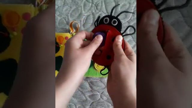 "Книжка-малышка"развивашка из фетра смотреть онлайн