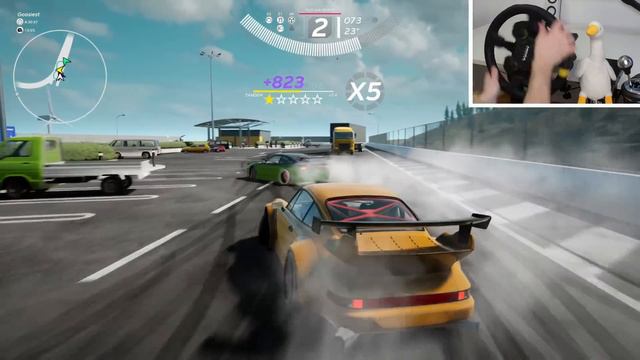 This game is a cheap version of Forza Horizon 5... смотреть онлайн