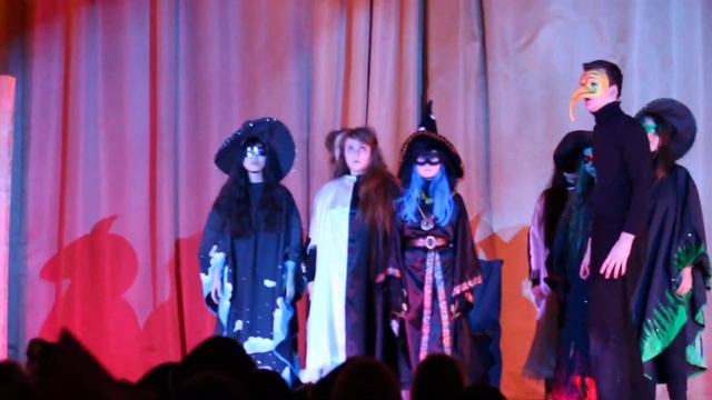 спектакль "Маленькая колдунья" смотреть онлайн