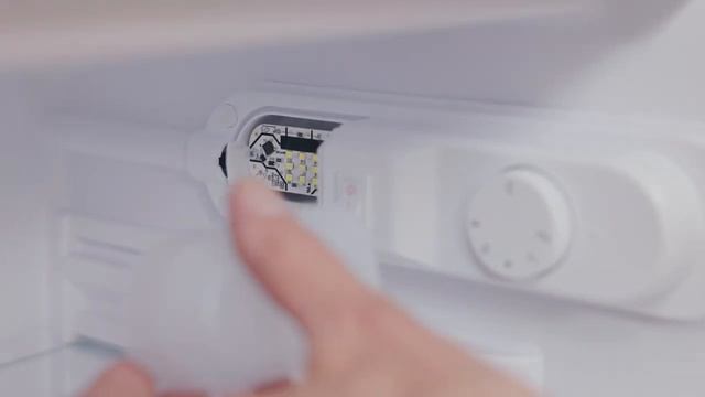 LED im Kühlschrank Tauschen | Stengel Steelconcept | Miniküchen.de смотреть онлайн