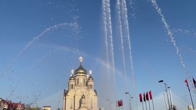 Владивосток. Центральная площадь с новым фонтаном. смотреть онлайн