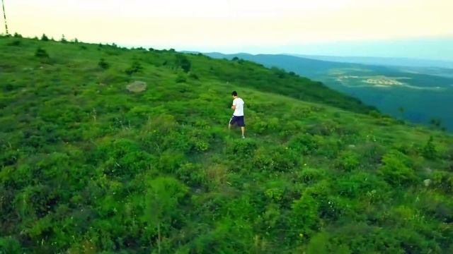 DJI Mavic Pro / Active Track - Orbit Feature Footage смотреть онлайн