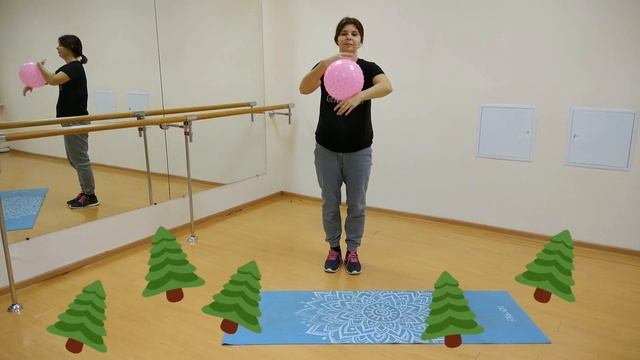Детский фитнес. Упражнения с мячом. Спортивная цепочка из упражнений в игровой форме для детей.. смотреть онлайн
