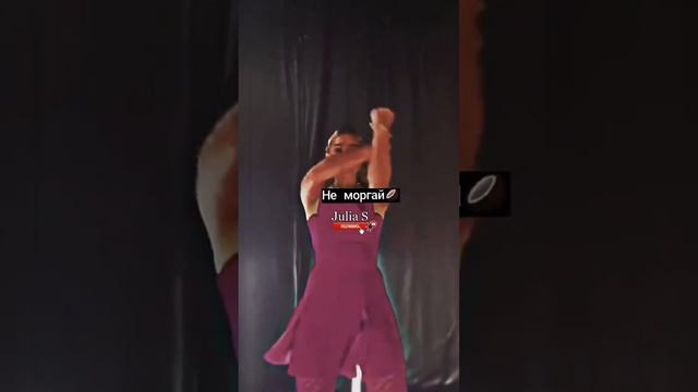 Как быстро заплакать~ How to cry fast #shorts смотреть онлайн