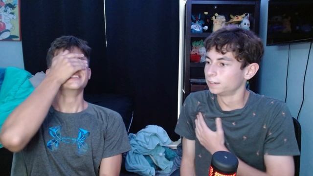 If You Laugh You Get Electrocuted (Funny Meme Reaction) YLYL смотреть онлайн