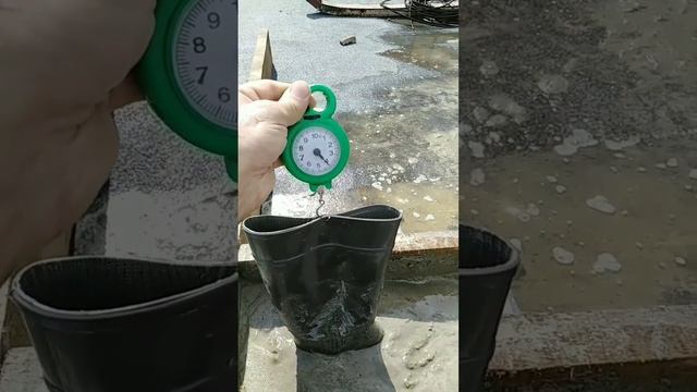 изобретение. Встроенное в сапог устройство от залипания (засасывания).