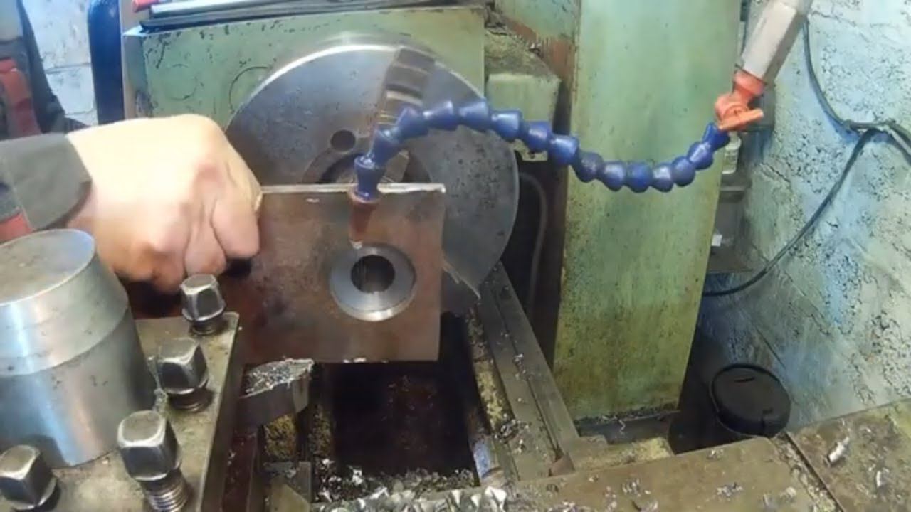 выкрутасы на токарном станке