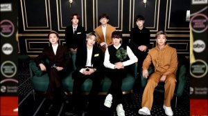 БАН ЧАН из STRAY KIDS РАСКРИТИКОВАН ЗА ЛЮБОВЬ К BTS ?!