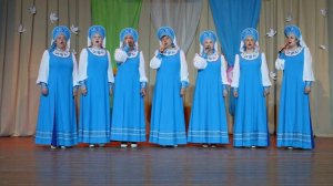 «Кружит голову мне вишня «