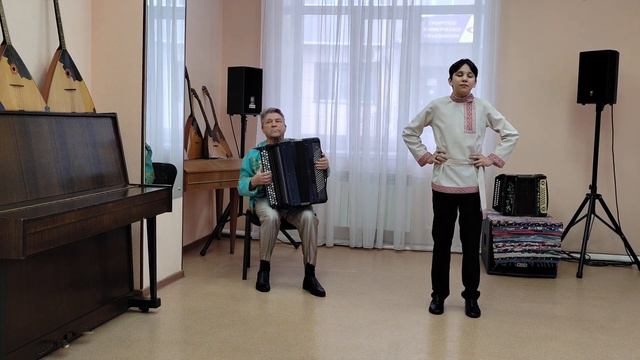 Речкин Николай "Гармонь зовёт" смотреть онлайн