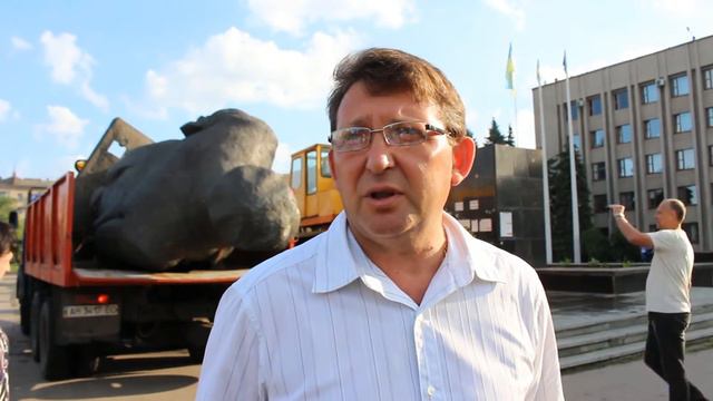 Демонтаж памятника Ленину в Славянске (Белозеров А.Н.) 03.06.2015 смотреть онлайн